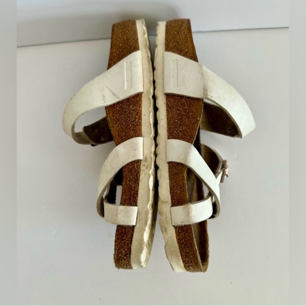 Birkenstock White Sandals - Picture 2 of 4